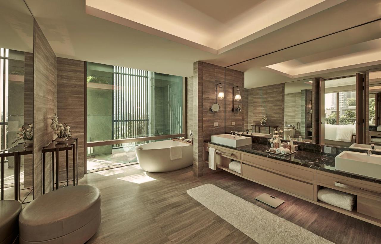 Capella Bangkok Hotel Exterior photo