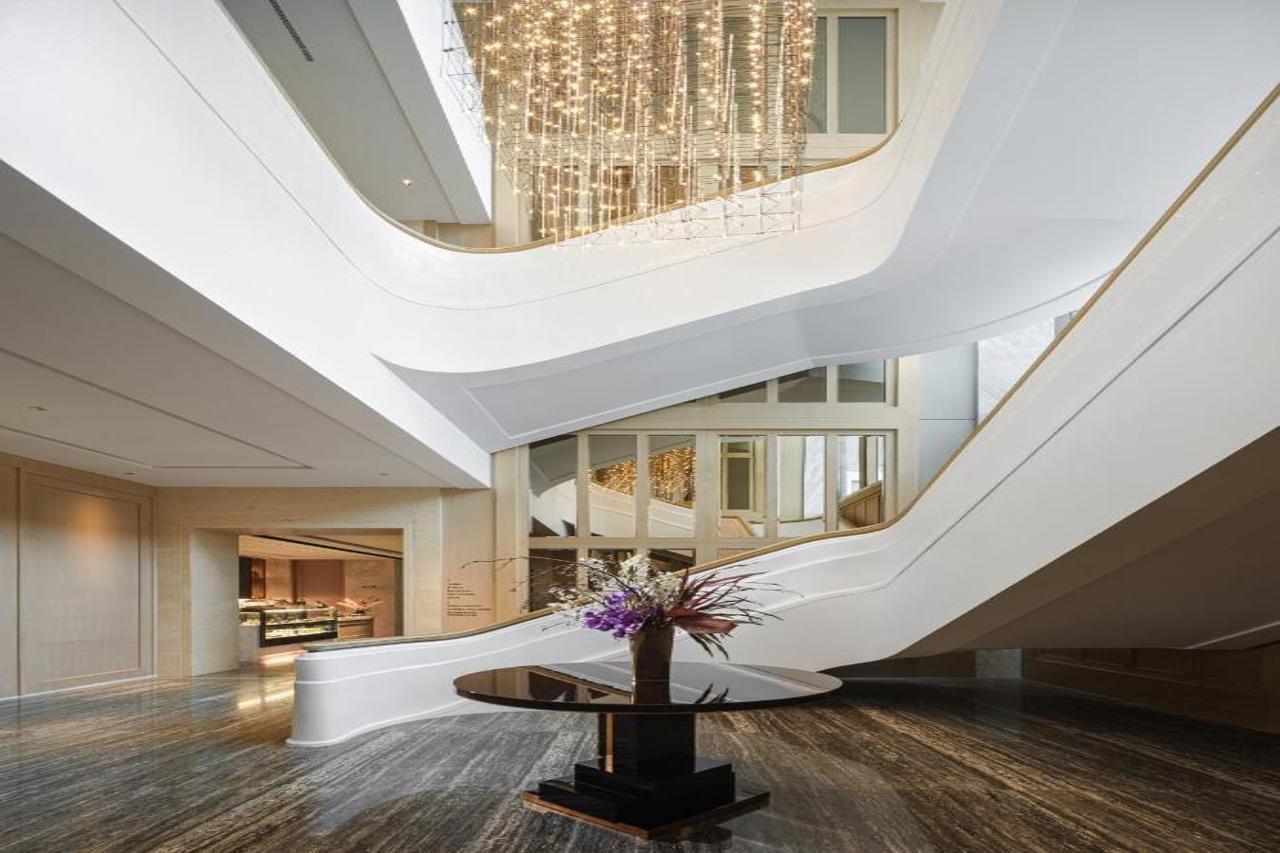 Capella Bangkok Hotel Exterior photo